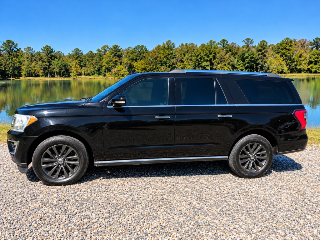 2020 Ford Expedition - $14,900