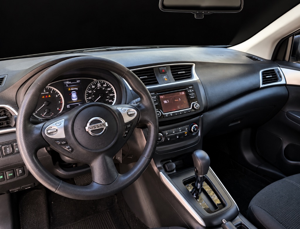 2018 Nissan Sentra - $7,999