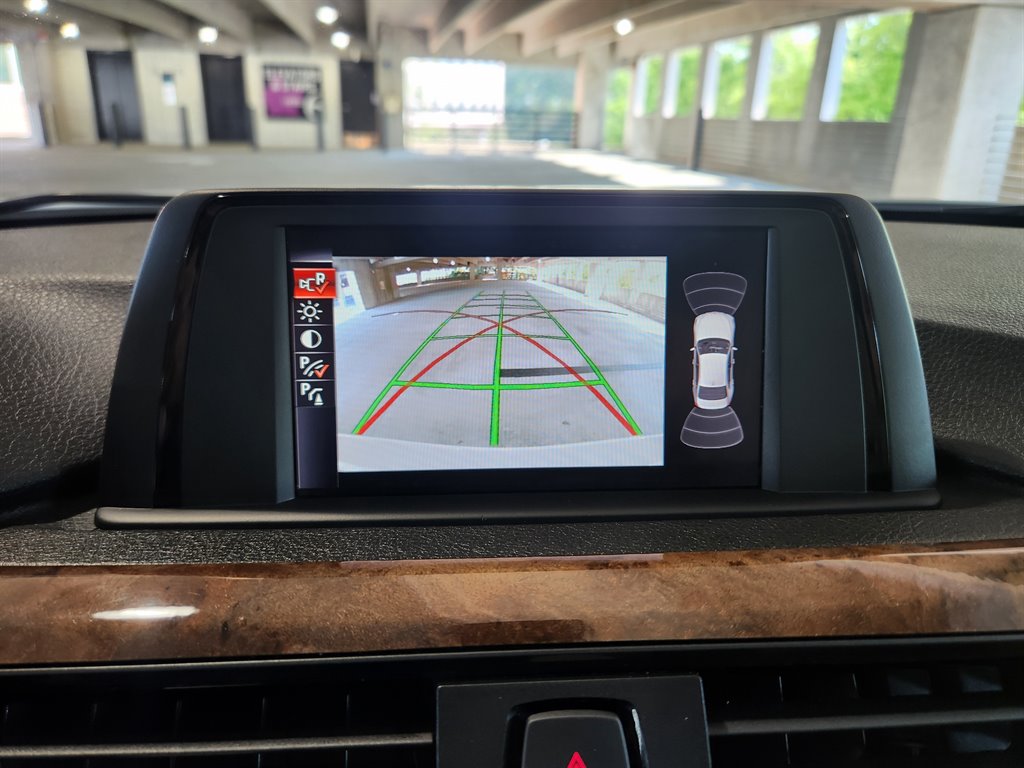 2015 BMW 3-Series 328i photo