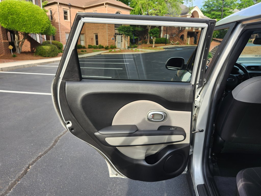 2017 Kia Soul photo