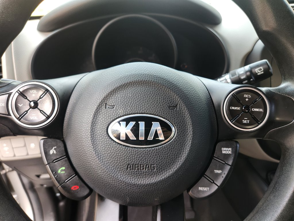 2017 Kia Soul photo