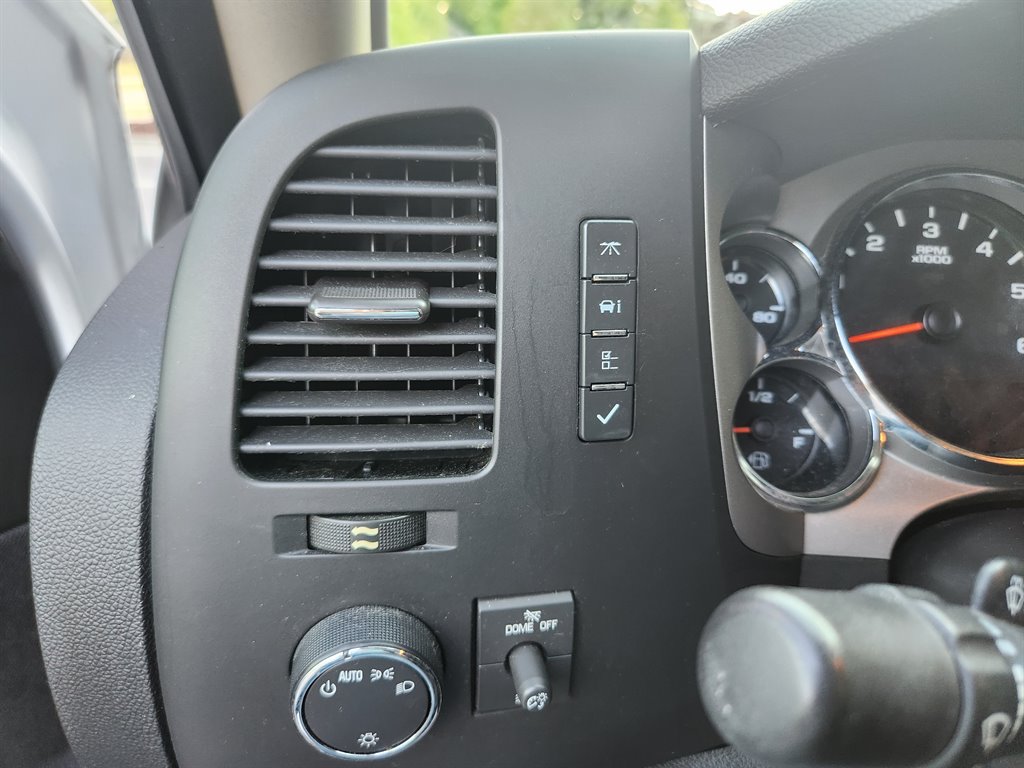 2011 GMC Sierra 1500 SLE photo