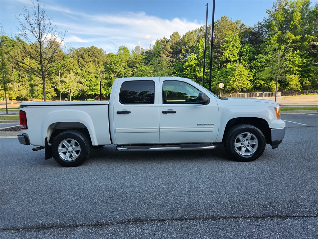 2011 GMC Sierra 1500 SLE photo