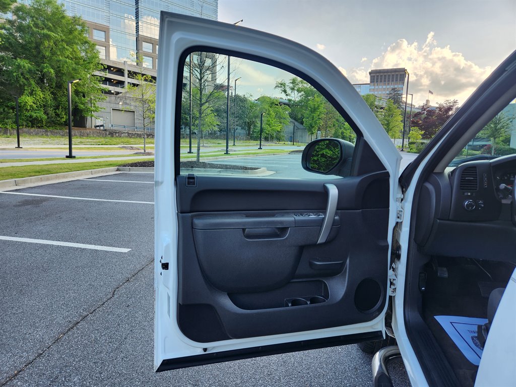 2011 GMC Sierra 1500 SLE photo