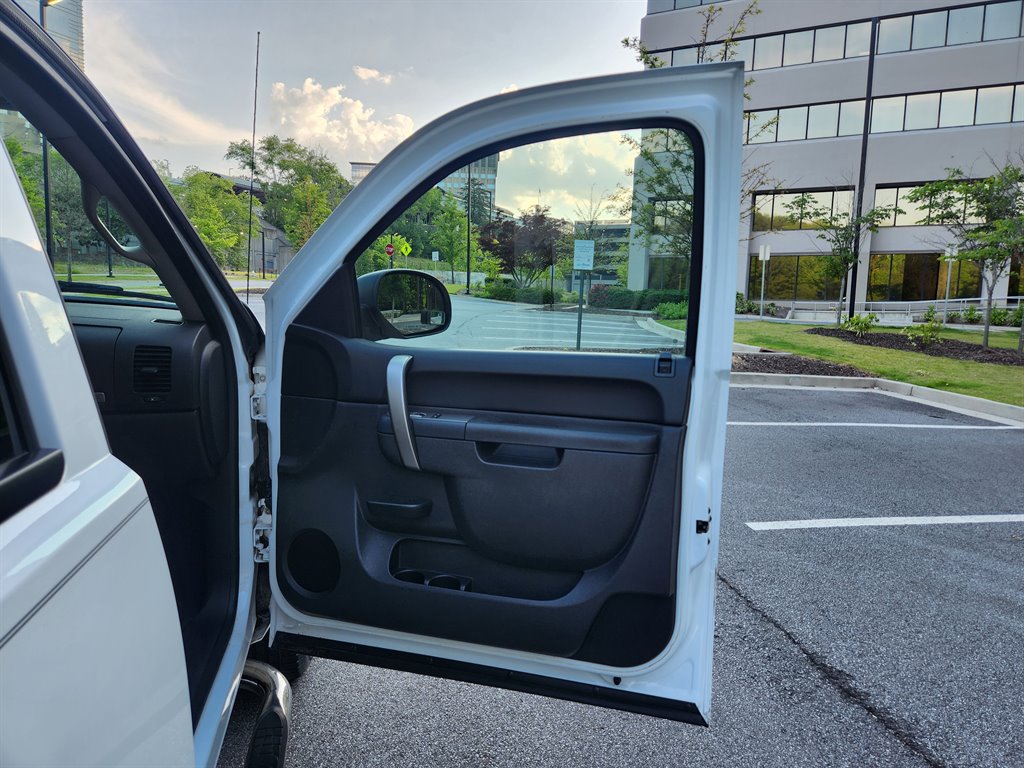 2011 GMC Sierra 1500 SLE photo