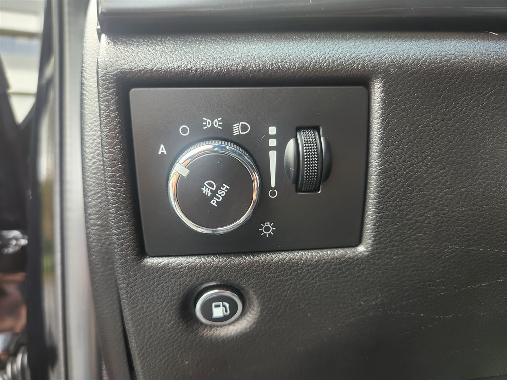 2021 Jeep Cherokee - $15,299