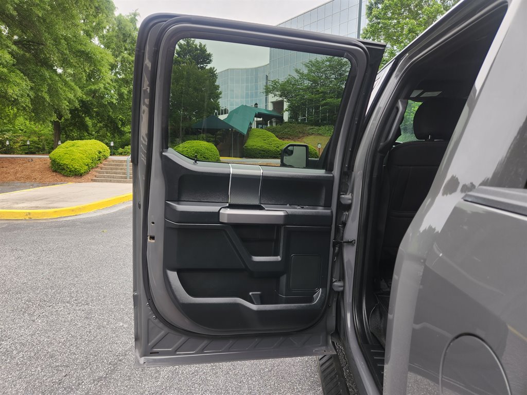 2020 Ford F-150 - $17,500