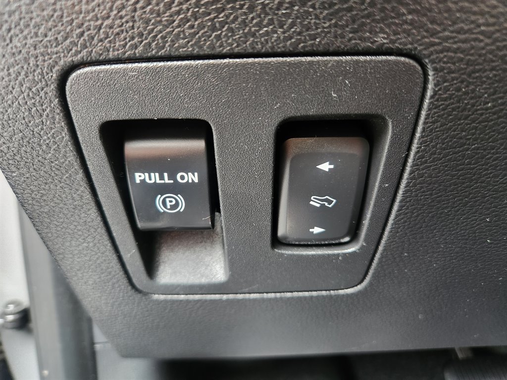 2020 Ford F-150 - $17,500