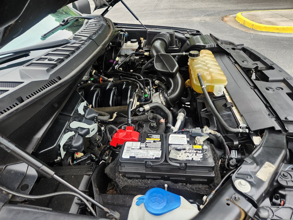 2020 Ford F-150 - $17,500