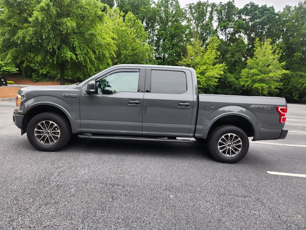 2020 Ford F-150 - $17,500