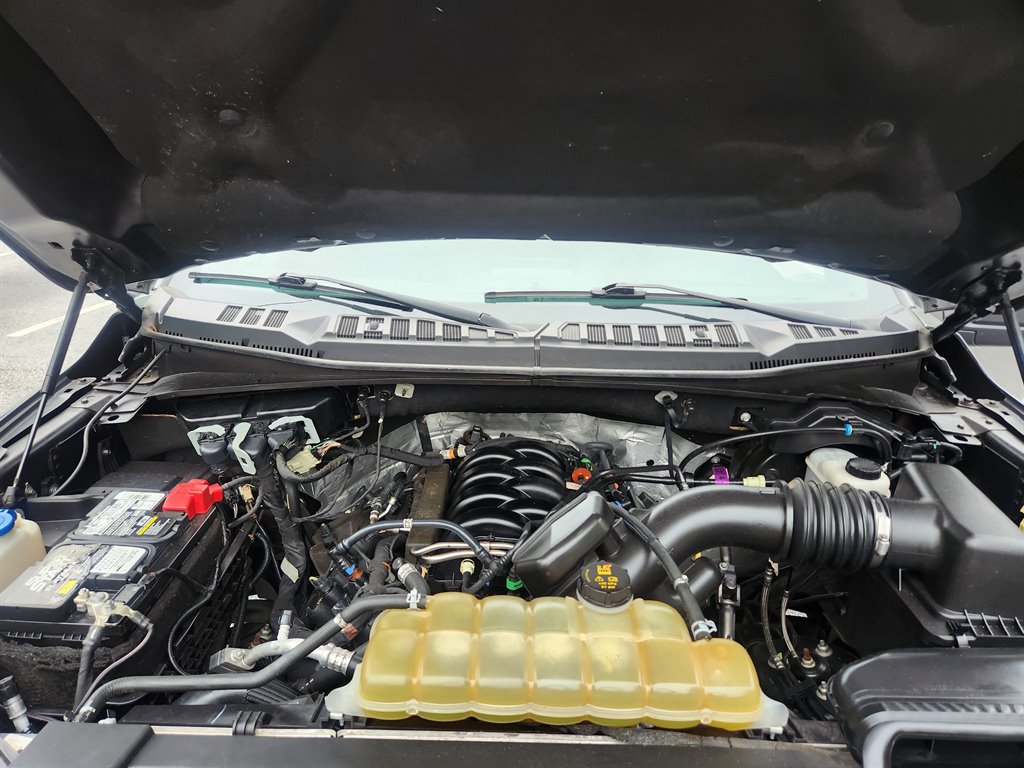 2020 Ford F-150 - $17,500