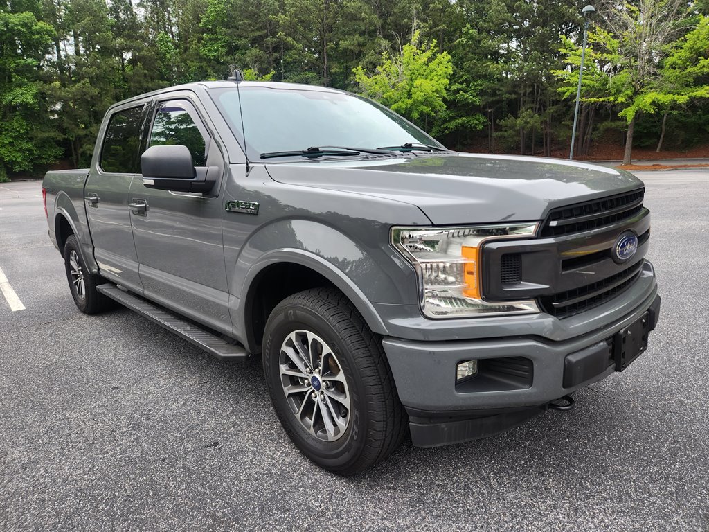 2020 Ford F-150 - $17,500