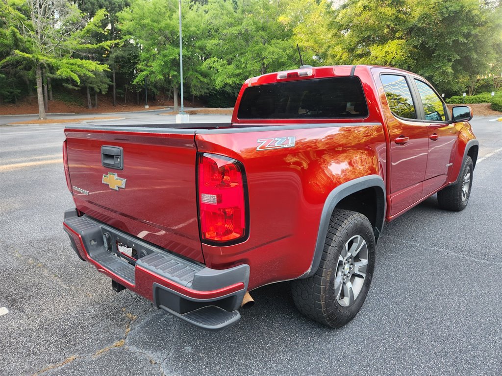2015 Chevrolet Colorado - $15,250