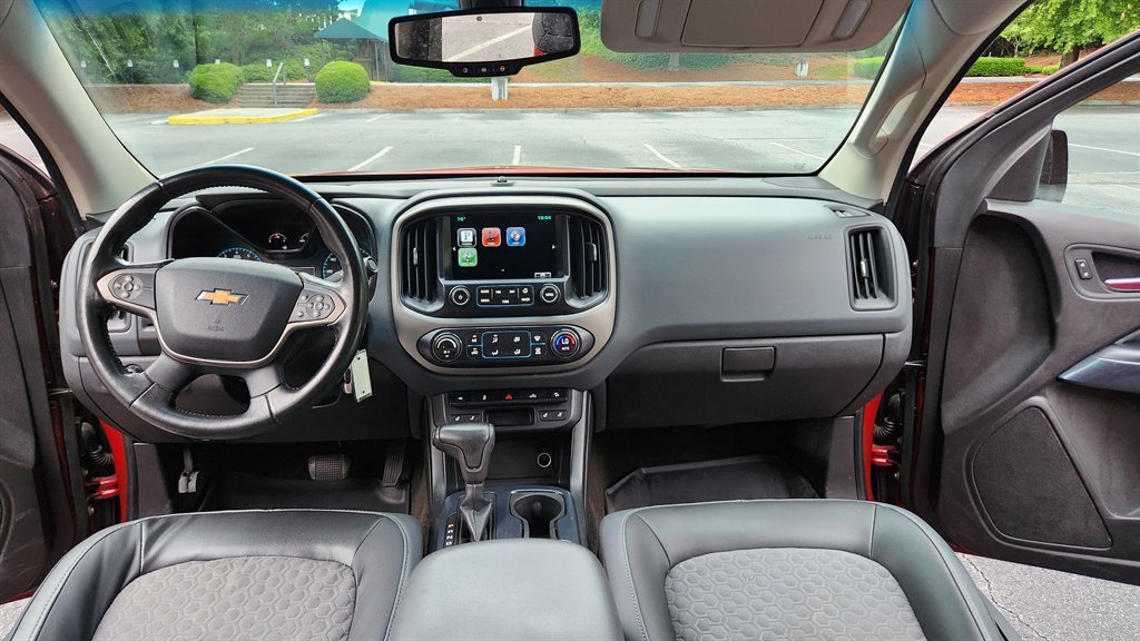 2015 Chevrolet Colorado - $15,250