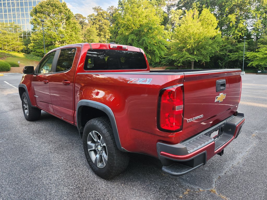2015 Chevrolet Colorado - $15,250