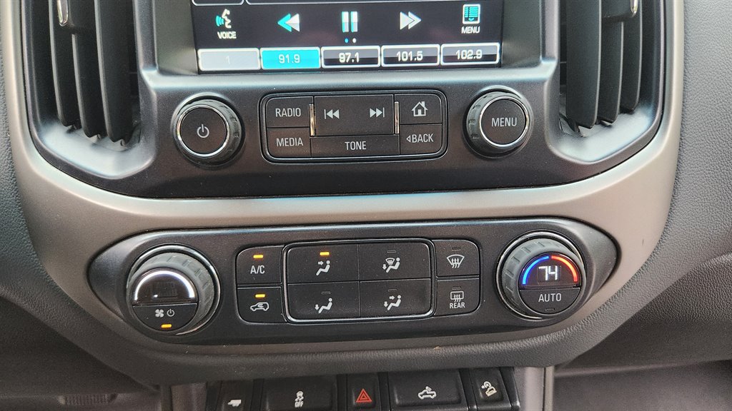 2015 Chevrolet Colorado - $15,250