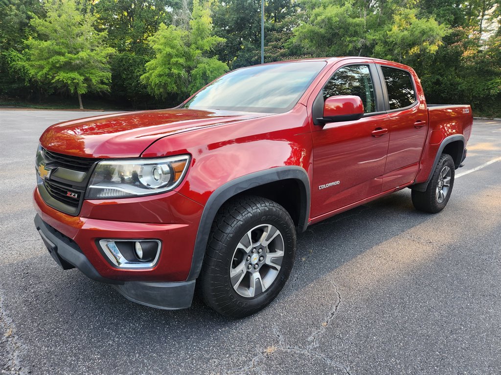 2015 Chevrolet Colorado - $15,250