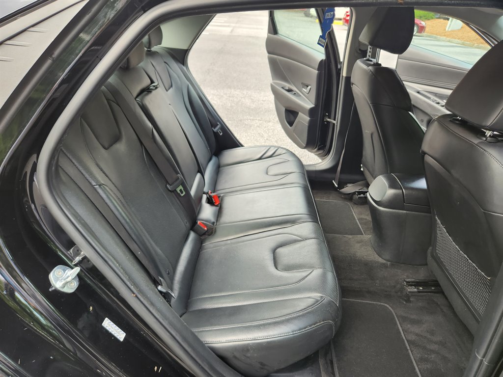 2023 Hyundai Elantra - $15,500