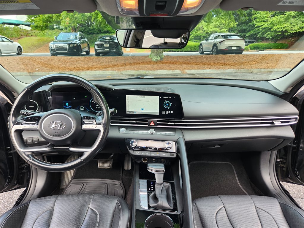 2023 Hyundai Elantra - $15,500