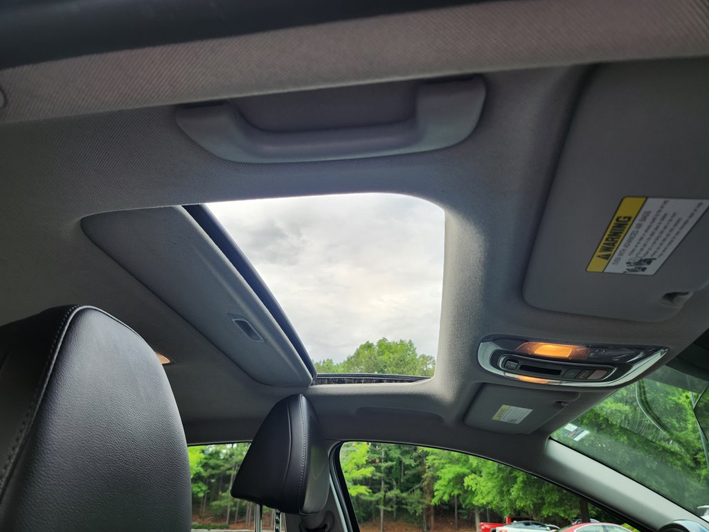2023 Hyundai Elantra - $15,500