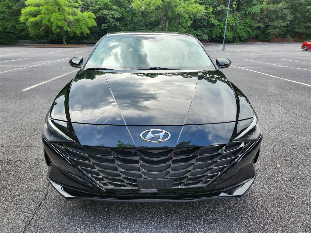 2023 Hyundai Elantra - $15,500