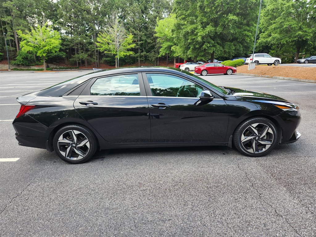 2023 Hyundai Elantra - $15,500