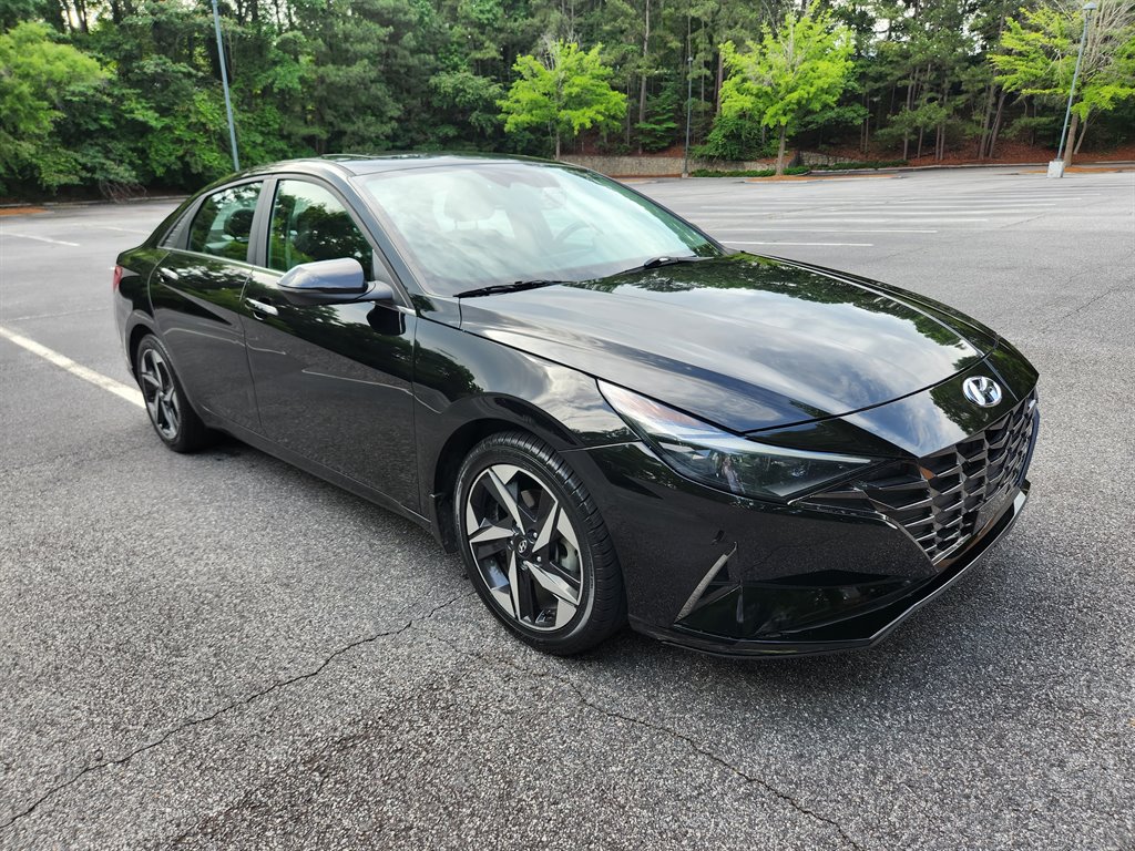 2023 Hyundai Elantra - $15,500
