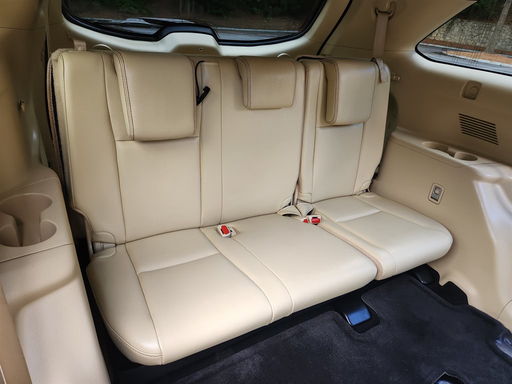 2018 Toyota Highlander - $20,750