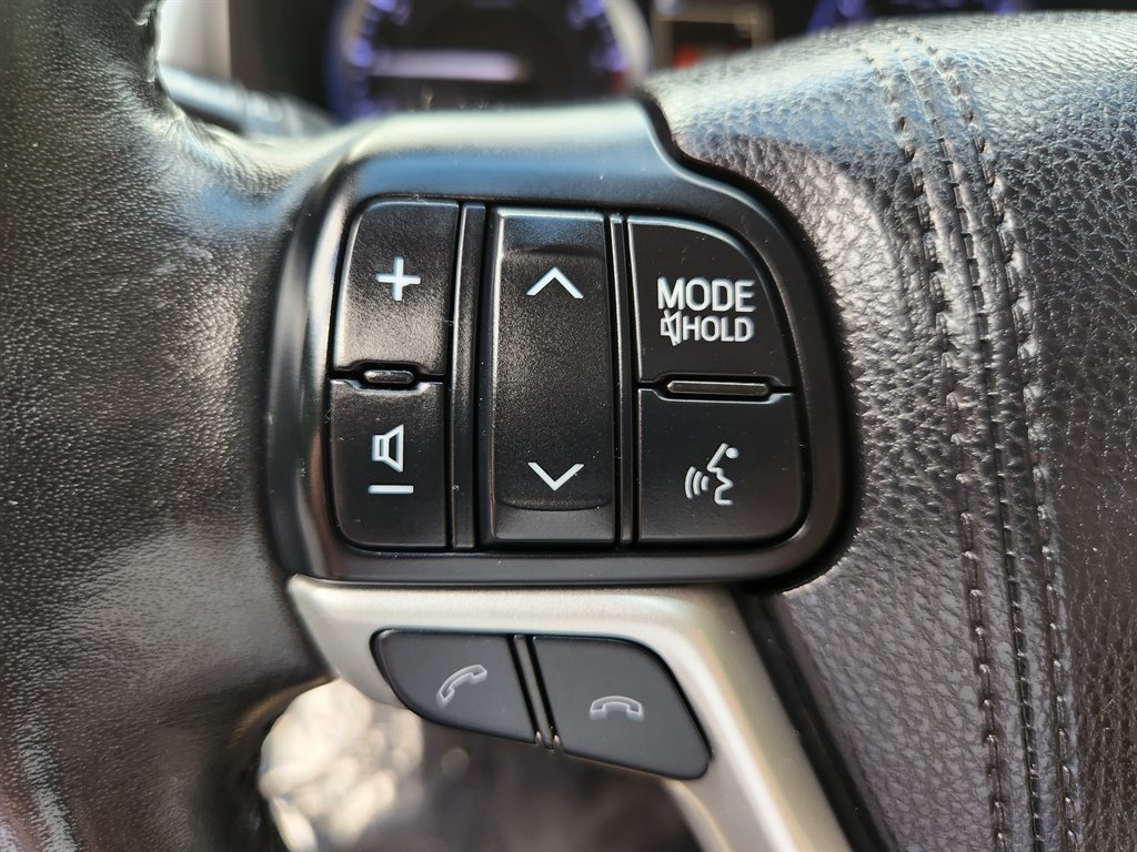 2018 Toyota Highlander - $20,750