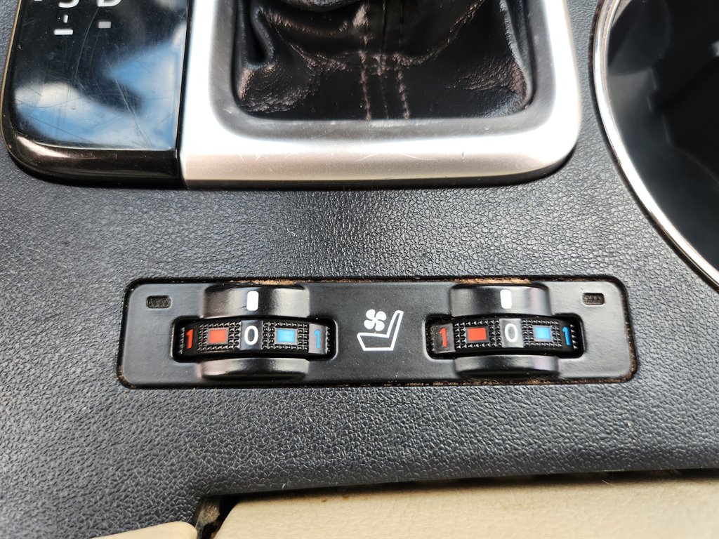 2018 Toyota Highlander - $20,750