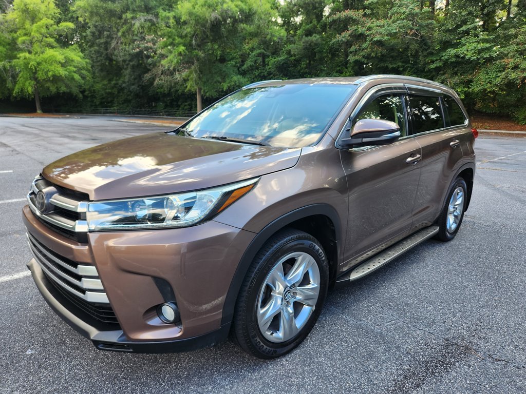 2018 Toyota Highlander - $20,750