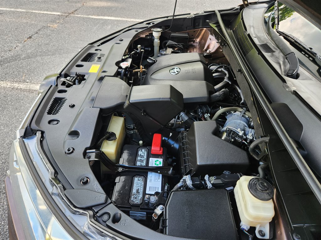 2018 Toyota Highlander - $20,750