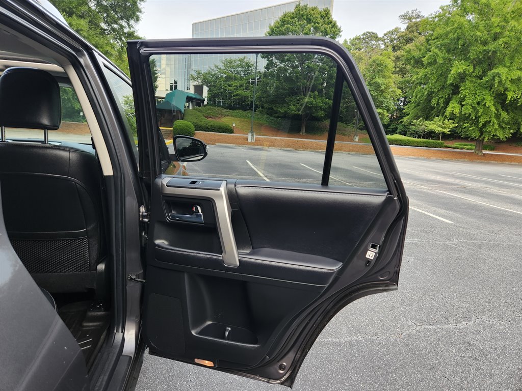2018 Toyota 4Runner - $22,900