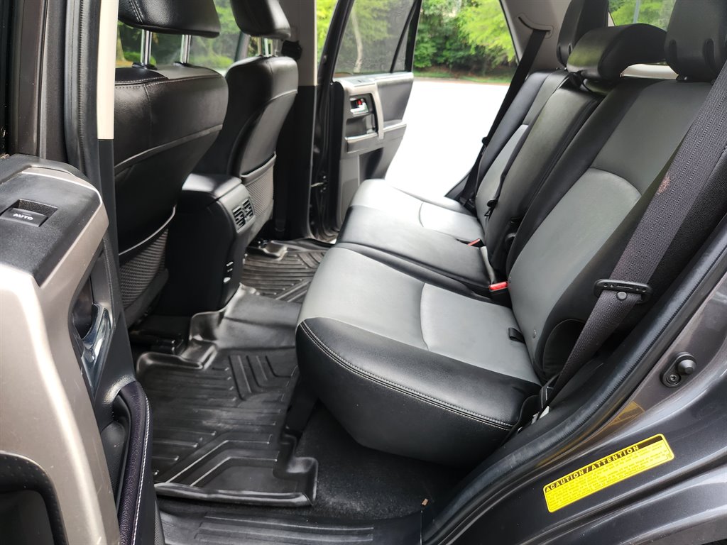 2018 Toyota 4Runner - $22,900