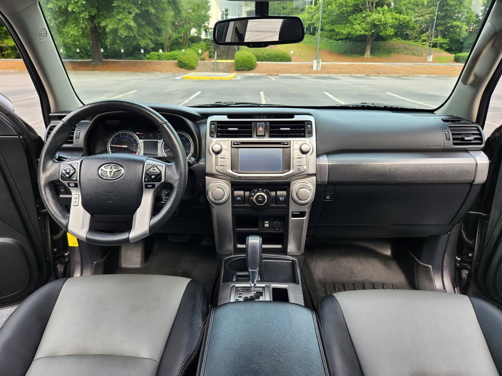 2018 Toyota 4Runner - $22,900