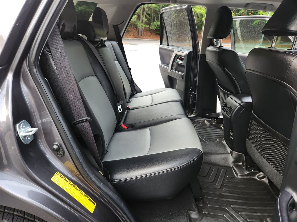 2018 Toyota 4Runner - $22,900