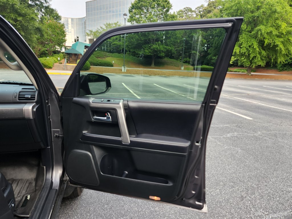2018 Toyota 4Runner - $22,900