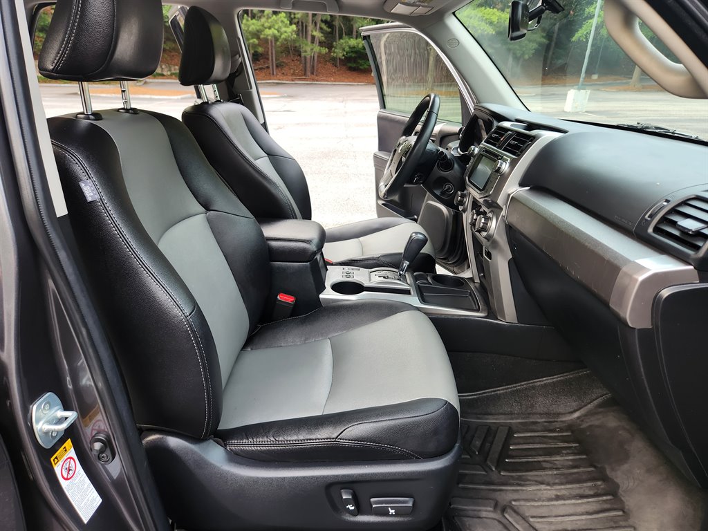 2018 Toyota 4Runner - $22,900