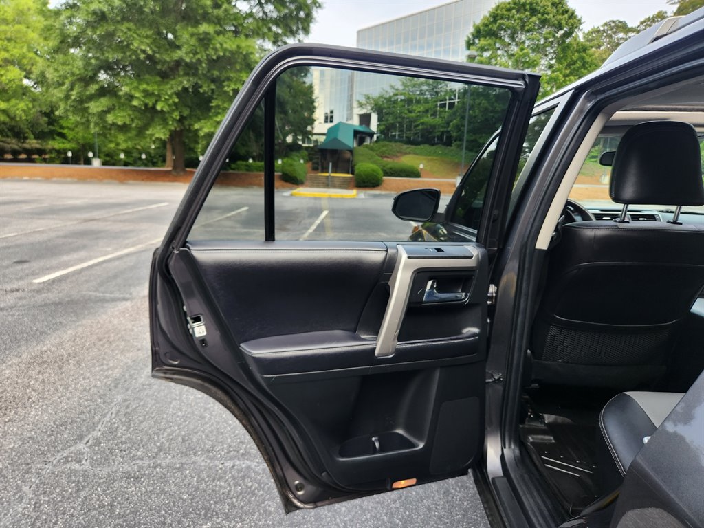 2018 Toyota 4Runner - $22,900