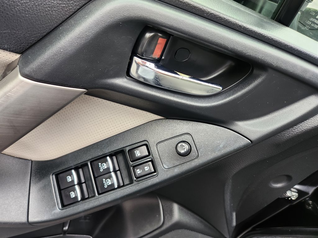 2017 Subaru Forester - $11,350