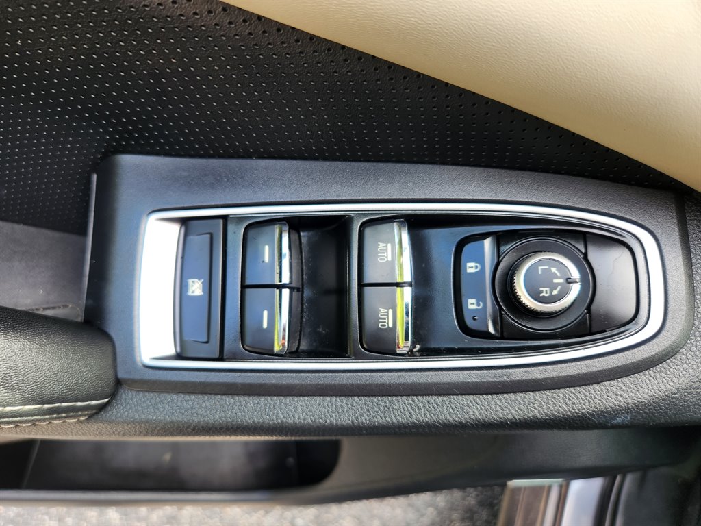 2021 Subaru Ascent - $17,500
