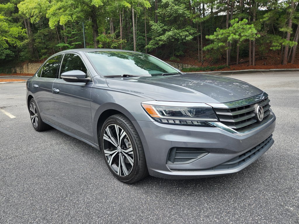 2021 Volkswagen Passat - $10,950