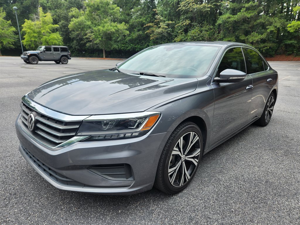 2021 Volkswagen Passat - $10,950
