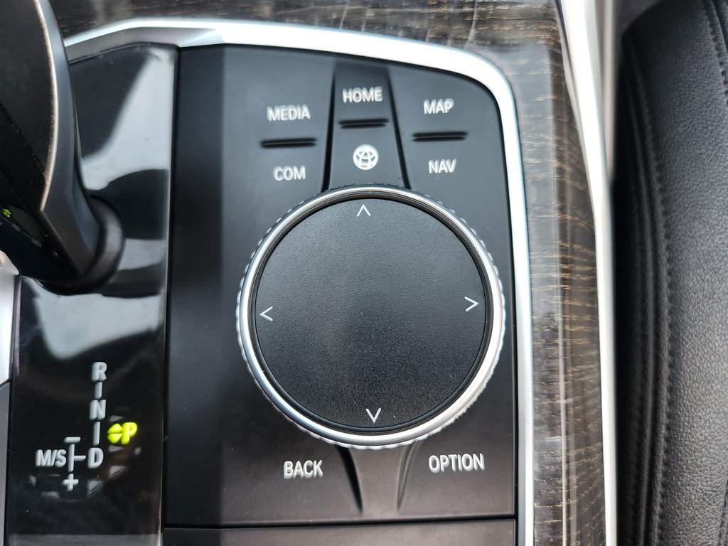 2020 BMW 330i - $18,295