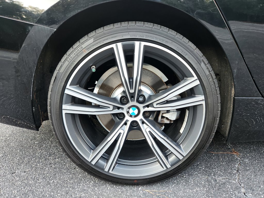 2020 BMW 330i - $18,295