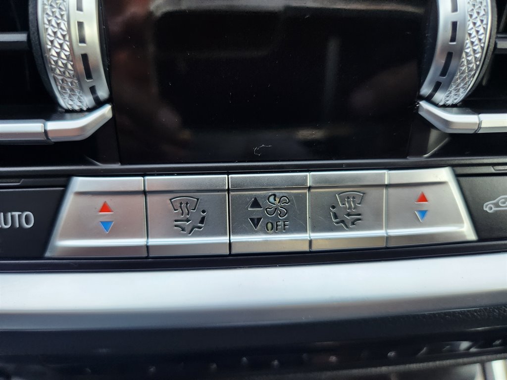 2020 BMW 330i - $18,295