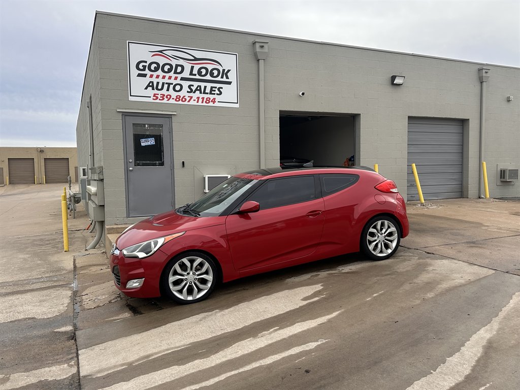2012 Hyundai Veloster photo
