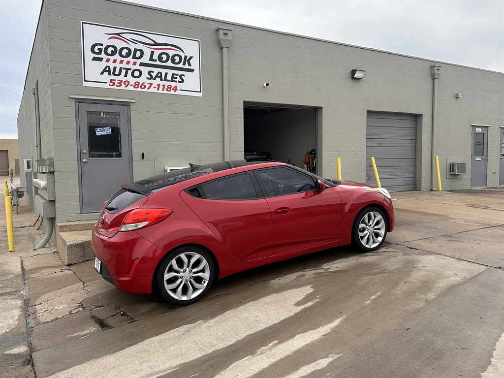 2012 Hyundai Veloster photo