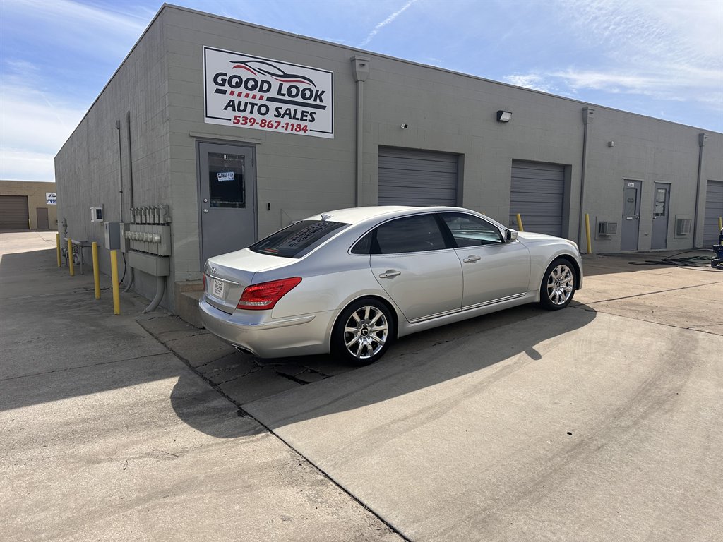 2011 Hyundai Equus Signature