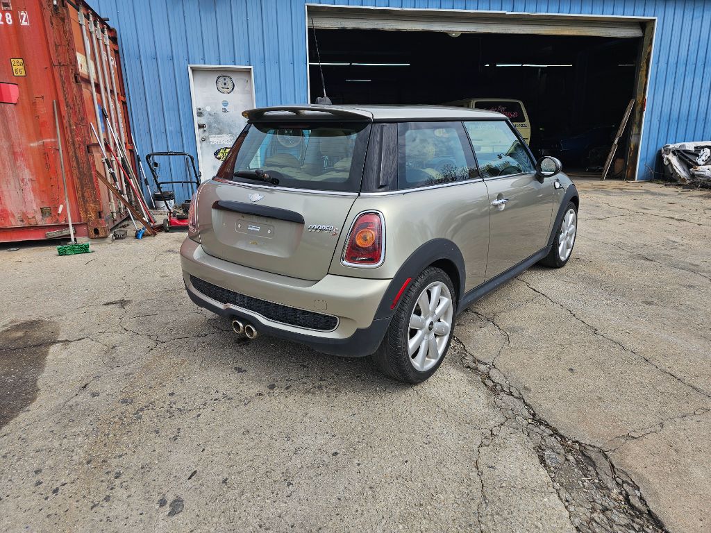 2007 MINI Cooper S photo